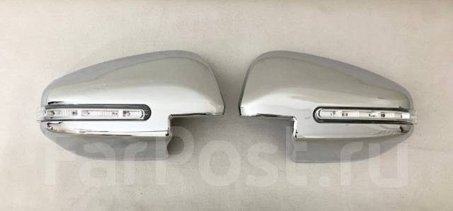 Накладки на зеркала с поворотником Toyota Noah 2014-2021 80