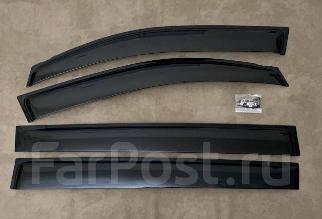 Ветровики на двери для Toyota Noah 2007-2013 70
