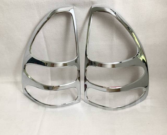 Накладки на стопы Toyota Land Cruiser 2002-2009 120