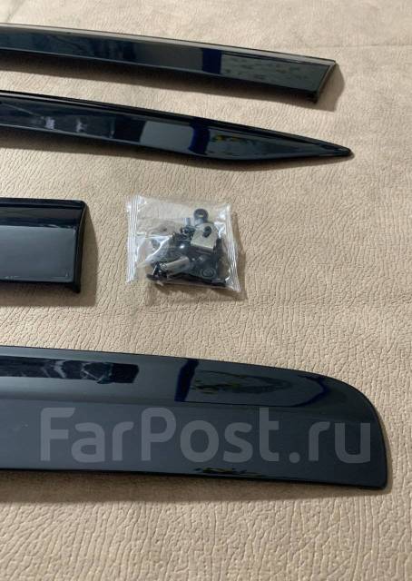 Ветровики на окна/двери для Toyota Vitz 2010-2020 130