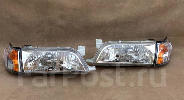 Комплект фар для Toyota Corolla 1991-2002