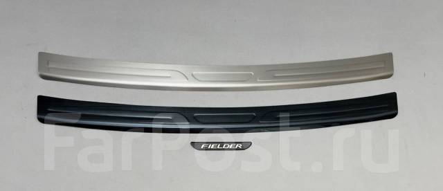 Накладка на задний бампер Toyota Corolla Fielder 2012-2020