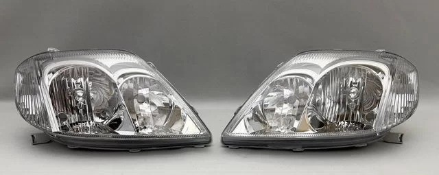 Фары для Toyota Corolla 2002-2004 120