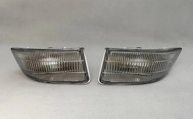 Противотуманные фары Toyota Chaser 1996-1998