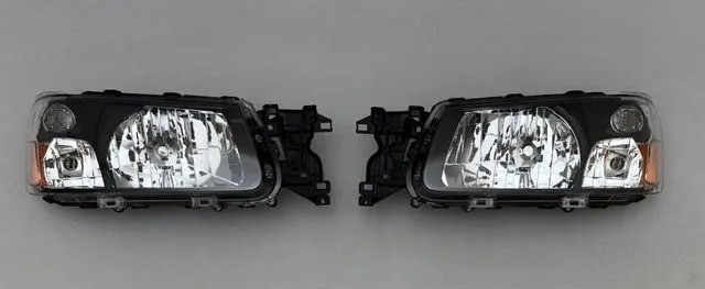 Фары для Subaru Forester 2002-2005