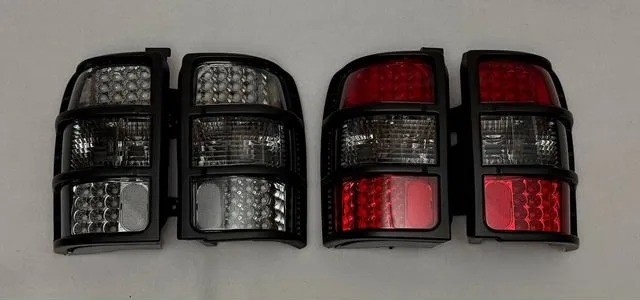 Стоп-сигналы для Mitsubisi Pajero 1991-1999