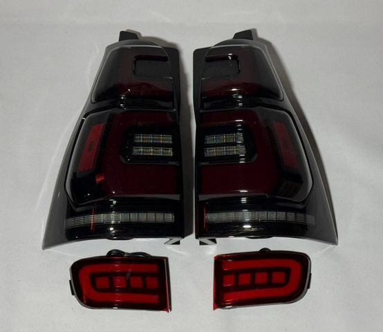 Стоп сигналы Toyota Hilux Surf/4Runner 2002-2009