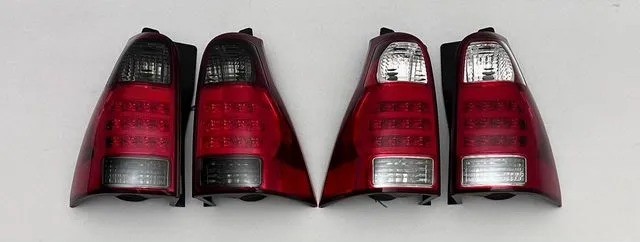 Стоп-сигналы для Toyota Hilux Surf 2002-2009