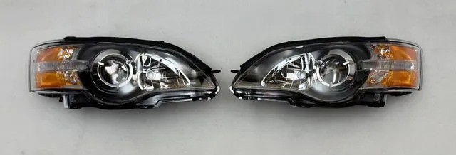 Фары для Subaru Legacy/Outback 2003-2006