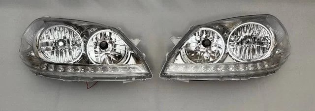 Фары для Toyota Mark II 2002-2004 110